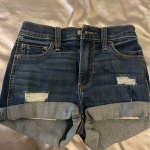 hollister stretchy jean shorts dark denim